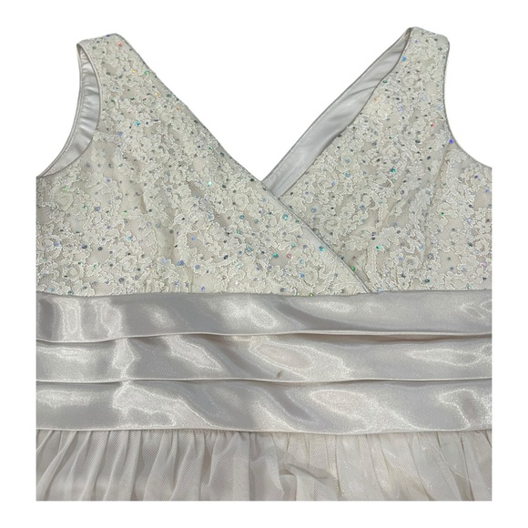 R&M richards White Dress Size 12 - Picture 2 of 7